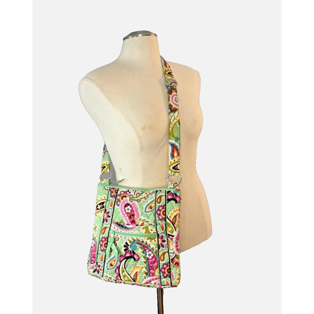 Vera Bradley Paisley Tutti-Fruity Hipster Crossbody Bag Purse Adj Strap EUC